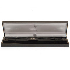 https://imageoffloads.taylorsmerchandise.com/wp-content/uploads/190986-Tottenham-Hotspur-FC-Black-IP-Leather-Bracelet-2.jpg
