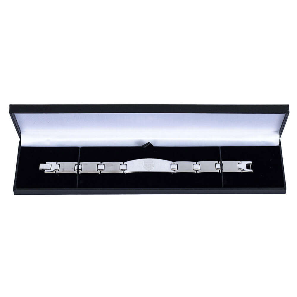 Arsenal FC Oval Plate Bracelet LKT Sport Brushed stainless steel link braceletCentral oval plate has the Arsenal FC logo engraved on itOfficial licensed productApprox 18cm x 1.5cm Bracelets