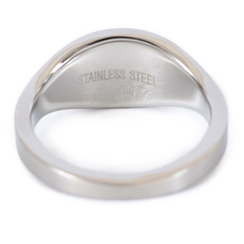 Arsenal FC Oval Ring Small LKT Sport Stainless steel oval design ring in a brushed satin finishEngraved with the Arsenal crestOfficial licensed productInternal diameter approx 19mmRing size R Rings
