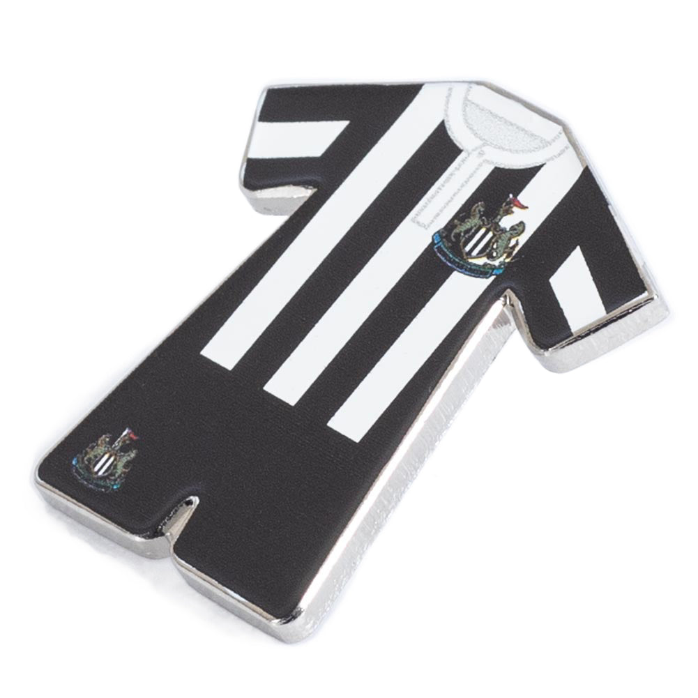 Newcastle United FC 96 Retro Home Kit Badge LKT Sport Football>Premier League>Newcastle United FC Pins