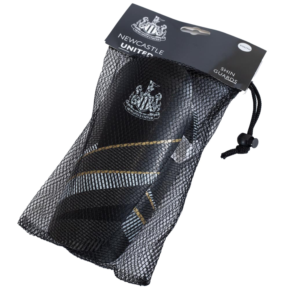 Newcastle United FC Fuse Shin Pads Youths LKT Sport Football>Premier League>Newcastle United FC Soccer Shin Guards