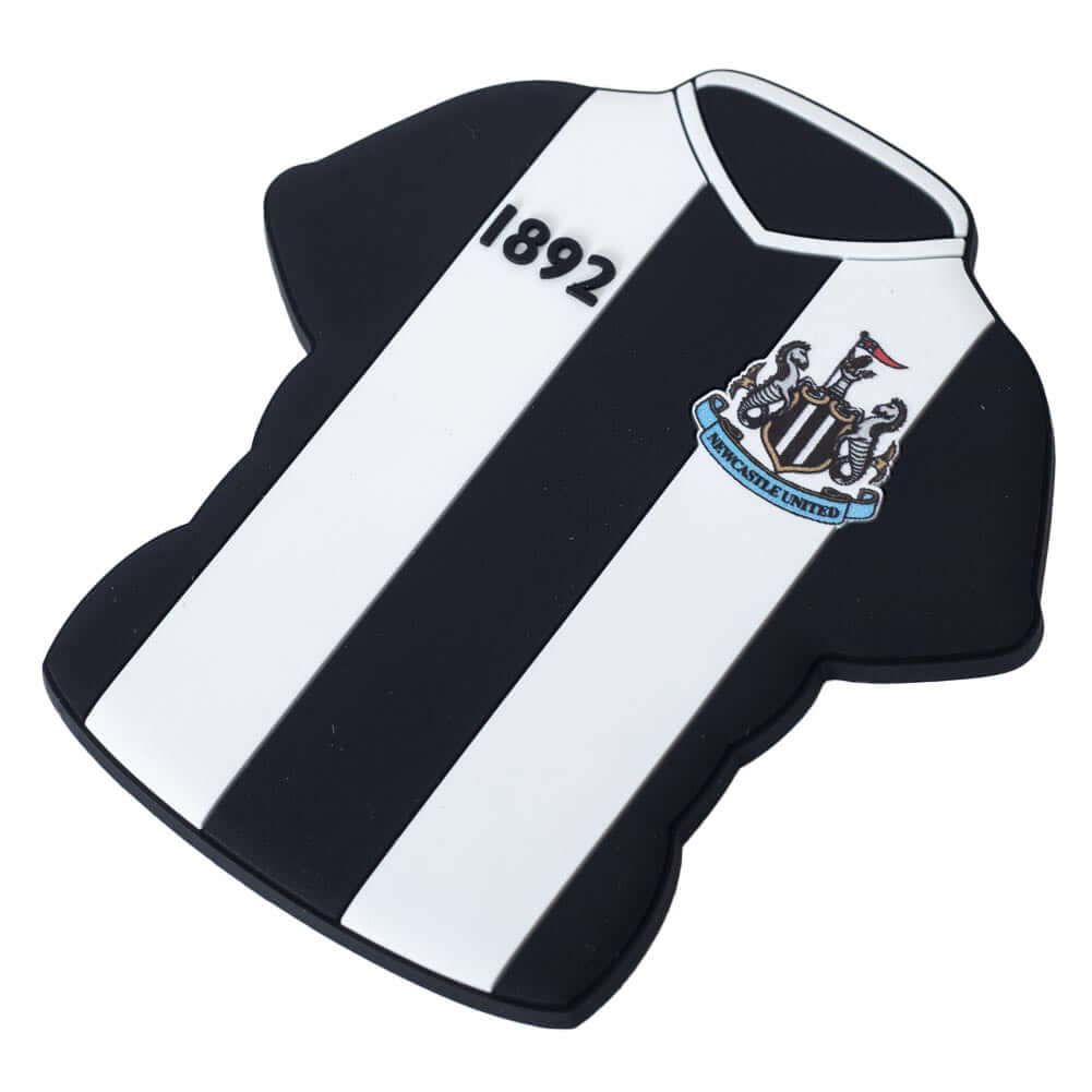 Newcastle United FC PVC Home Kit Fridge Magnet LKT Sport Football>Premier League>Newcastle United FC Refrigerator Magnets