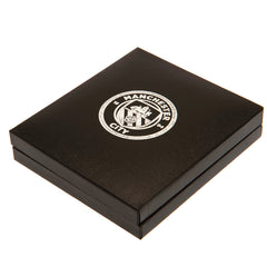 https://imageoffloads.taylorsmerchandise.com/wp-content/uploads/TM-02134-Manchester-City-FC-Stainless-Steel-Pendant-Chain-3.jpg