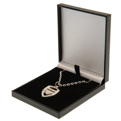 https://imageoffloads.taylorsmerchandise.com/wp-content/uploads/TM-03582-Arsenal-FC-Silver-Plated-Boxed-Pendant-CR.jpg