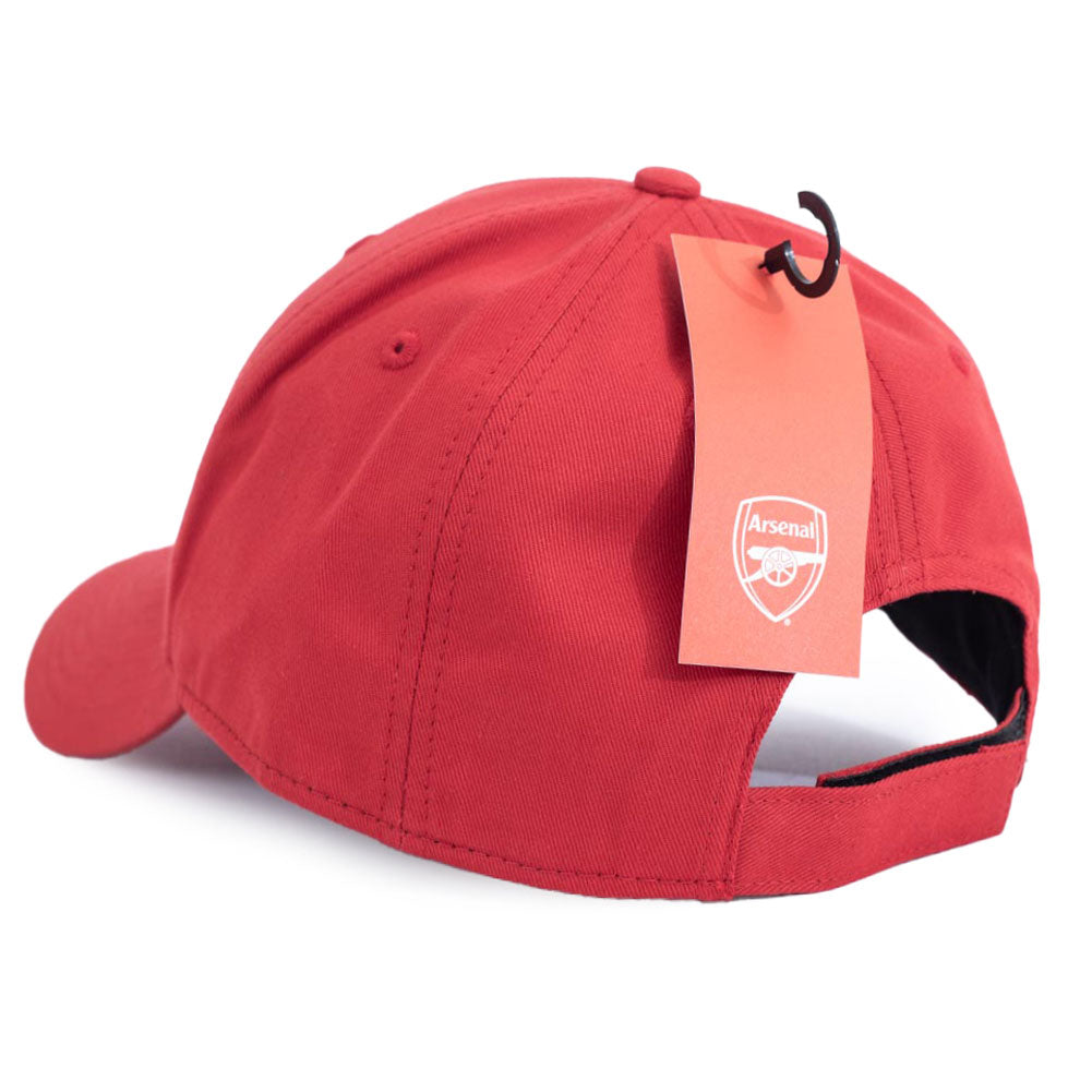 https://imageoffloads.taylorsmerchandise.com/wp-content/uploads/TM-05002-Arsenal-FC-Red-Obsidian-MVP-Cap-4.jpg