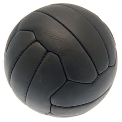 https://imageoffloads.taylorsmerchandise.com/wp-content/uploads/TM-05424-England-FA-Retro-Heritage-Football-2.jpg