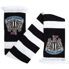 https://imageoffloads.taylorsmerchandise.com/wp-content/uploads/TM-05564-Newcastle-United-FC-Bar-Scarf-1.jpg