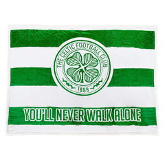 https://imageoffloads.taylorsmerchandise.com/wp-content/uploads/TM-06003-Celtic-FC-Sherpa-Fleece-Blanket-2.jpg
