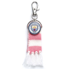 https://imageoffloads.taylorsmerchandise.com/wp-content/uploads/TM-06373-Manchester-City-FC-Pink-Bar-Scarf-Bag-Charm-1.jpg