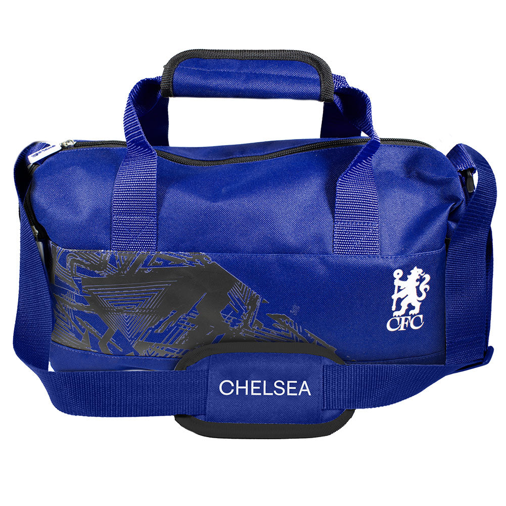 https://imageoffloads.taylorsmerchandise.com/wp-content/uploads/TM-06596-Chelsea-FC-Fusion-Duffle-Bag-2.jpg