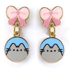 https://imageoffloads.taylorsmerchandise.com/wp-content/uploads/TM-06775-Pusheen-Gold-Plated-Bow-Drop-Earrings.jpg