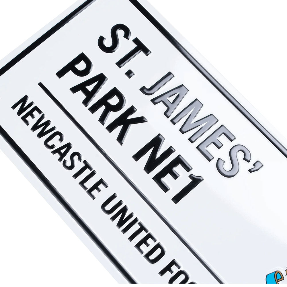 https://imageoffloads.taylorsmerchandise.com/wp-content/uploads/TM-06936-Newcastle-United-FC-White-Street-Sign-2.jpg