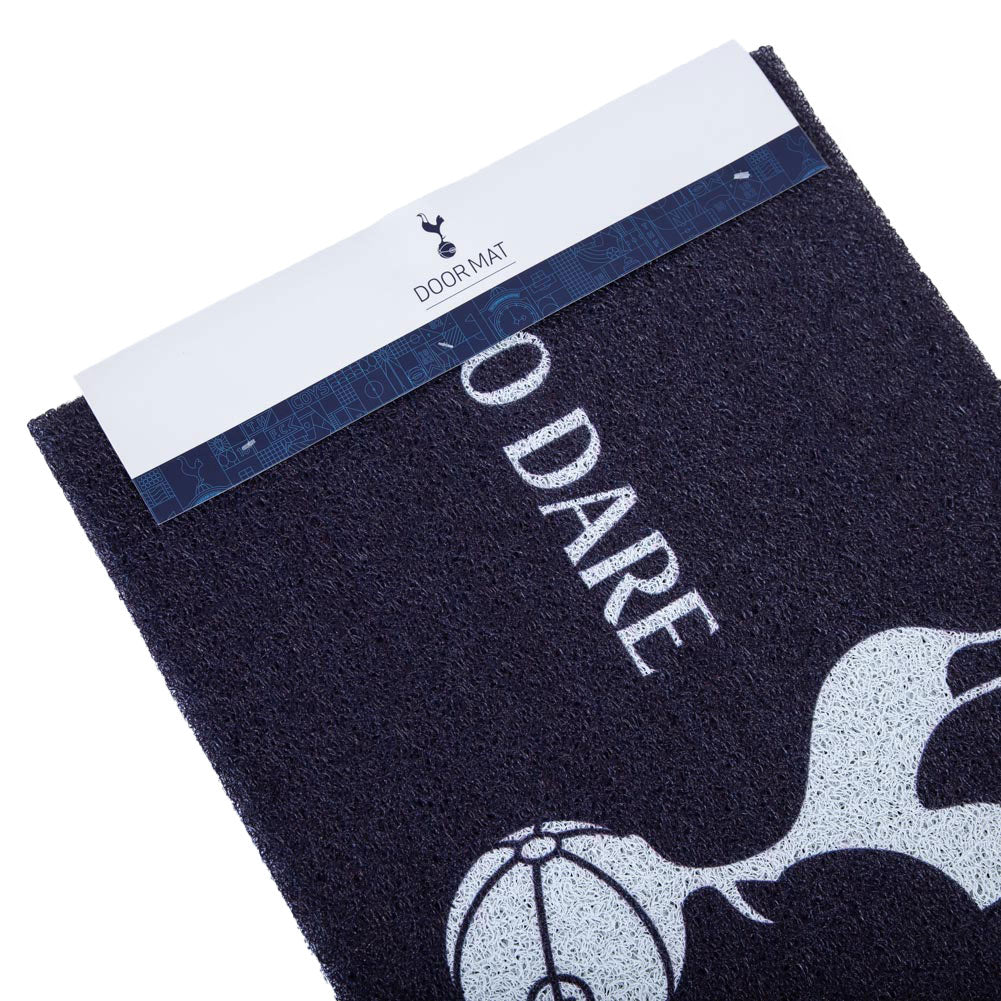 https://imageoffloads.taylorsmerchandise.com/wp-content/uploads/TM-07421-Tottenham-Hotspur-FC-Doormat-2.jpg