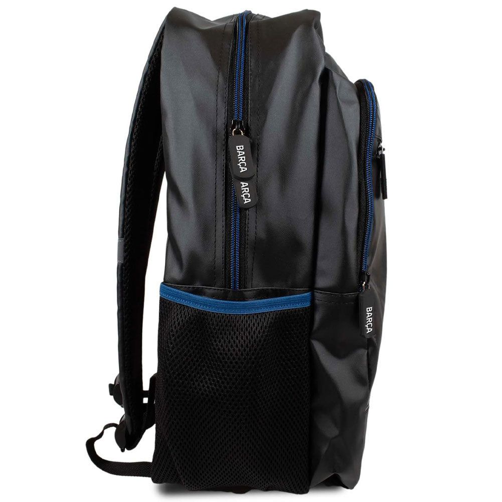 https://imageoffloads.taylorsmerchandise.com/wp-content/uploads/TM-07942-FC-Barcelona-Commuter-Backpack-2.jpg