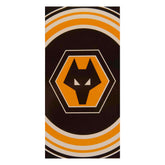 Wolverhampton Wanderers FC Pulse Towel LKT Sport Large soft to touch 100% cotton velour beach towelFeatures a pulse design with a central large crestOfficial licensed productApprox 140cm x 70cm (55in x 28in) Beach Towels
