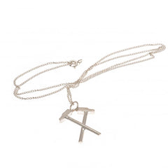  https://imageoffloads.taylorsmerchandise.com/wp-content/uploads/122137-West-Ham-United-FC-Sterling-Silver-Pendant-Chain-HM-1.jpg