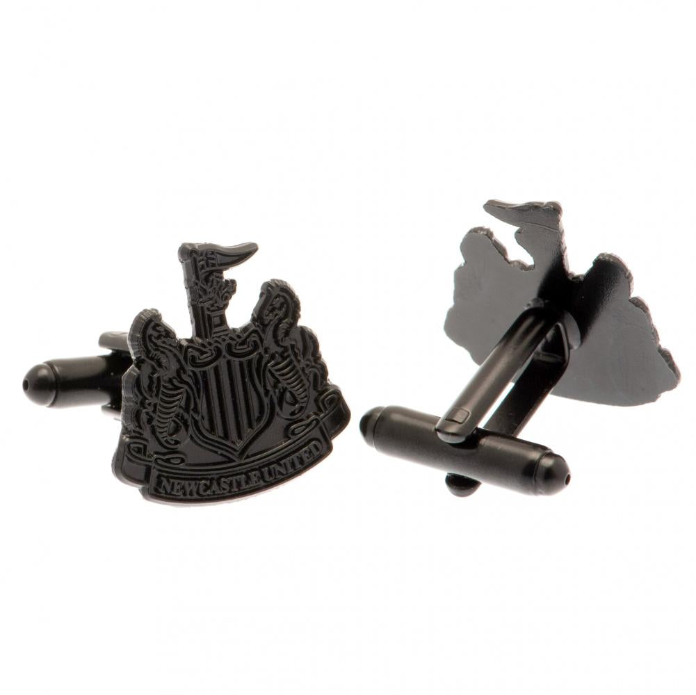 https://imageoffloads.taylorsmerchandise.com/wp-content/uploads/188481-Newcastle-United-FC-Black-IP-Cufflinks.jpg