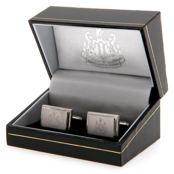  https://imageoffloads.taylorsmerchandise.com/wp-content/uploads/21845-Newcastle-United-FC-Stainless-Steel-Cufflinks-1.jpg