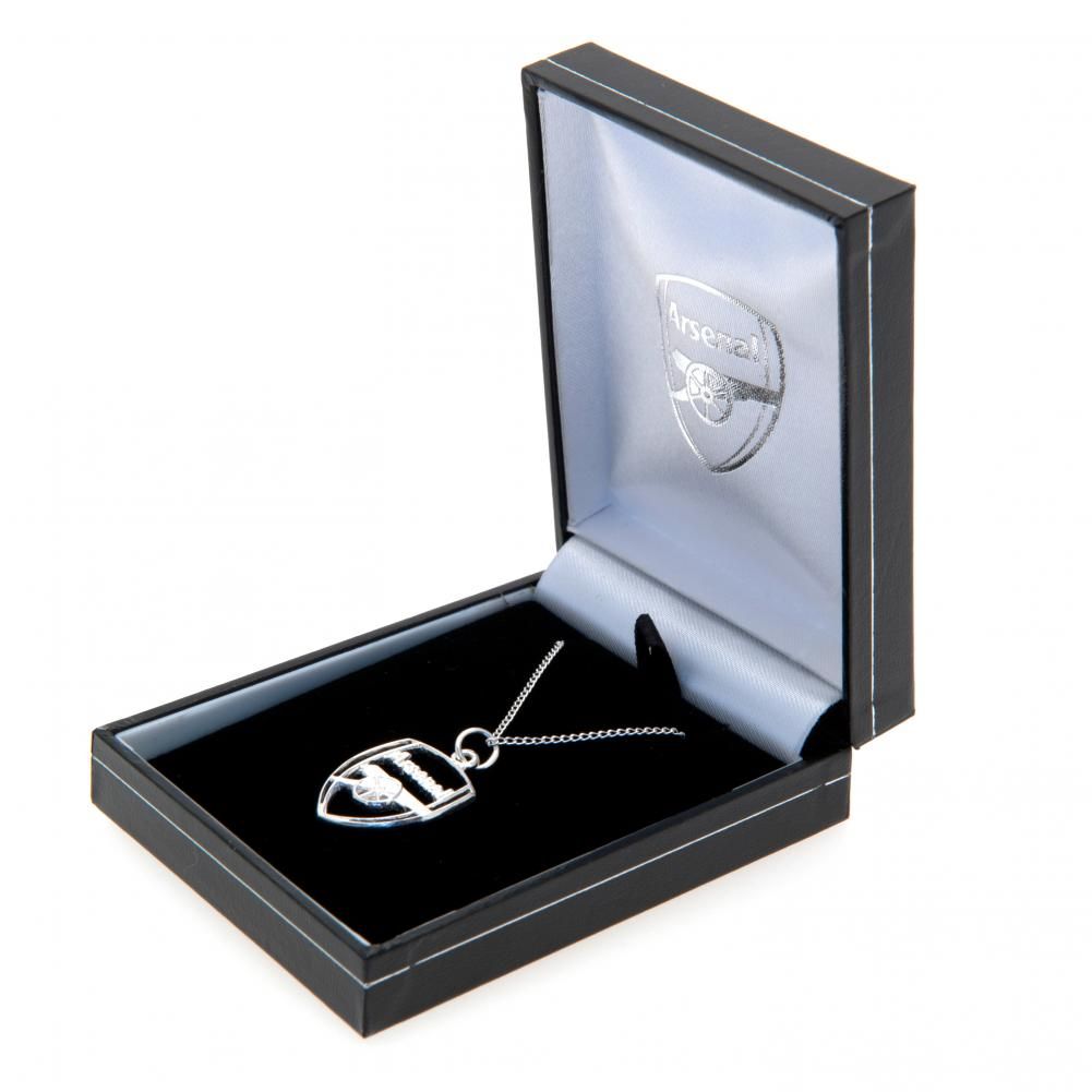  https://imageoffloads.taylorsmerchandise.com/wp-content/uploads/3948-Arsenal-FC-Sterling-Silver-Pendant-Chain-CR-2.jpg