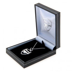  https://imageoffloads.taylorsmerchandise.com/wp-content/uploads/3948-Arsenal-FC-Sterling-Silver-Pendant-Chain-CR-2.jpg
