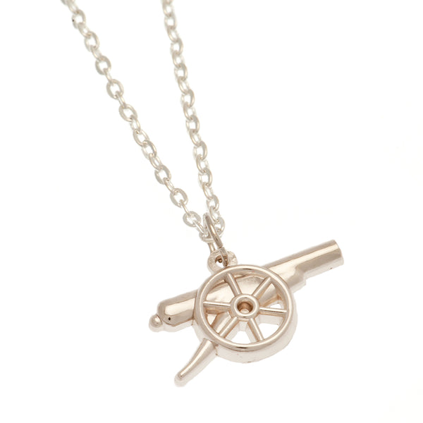  https://imageoffloads.taylorsmerchandise.com/wp-content/uploads/5071-Arsenal-FC-Silver-Plated-Pendant-Chain-GN-1.jpg
