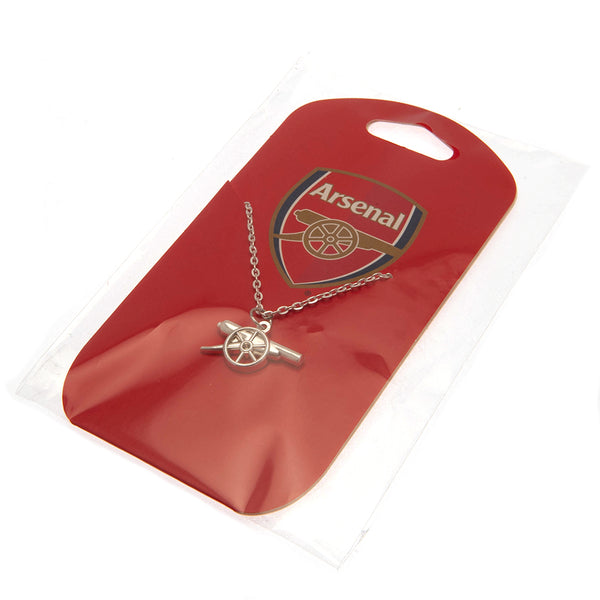  https://imageoffloads.taylorsmerchandise.com/wp-content/uploads/5071-Arsenal-FC-Silver-Plated-Pendant-Chain-GN-2.jpg