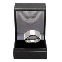 Arsenal FC Band Ring Medium LKT Sport Classic stainless steel band ring with a bevelled edgeChrome finish and engraved with the Arsenal crestOfficial licensed productInternal diameter approx 20mmRing size U Rings