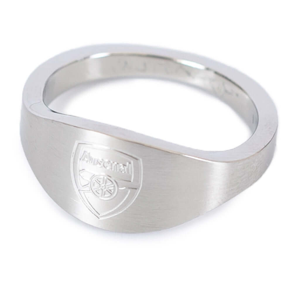 Arsenal FC Oval Ring Small LKT Sport Stainless steel oval design ring in a brushed satin finishEngraved with the Arsenal crestOfficial licensed productInternal diameter approx 19mmRing size R Rings