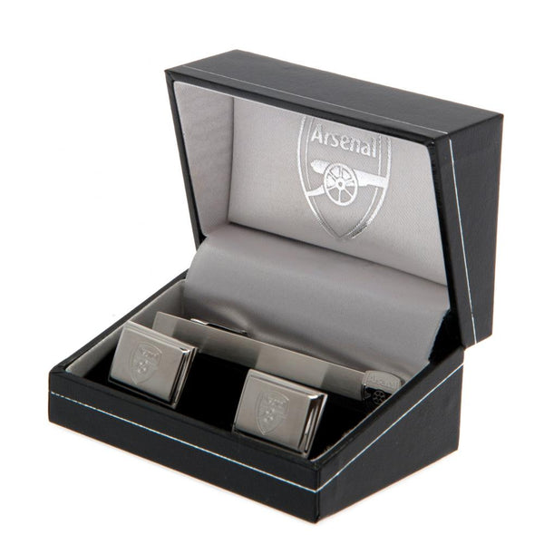 Arsenal FC Tie Slide & Cufflink Set LKT Sport Stylish and discreet design tie slide with executive cufflinks Stainless steel pin featuring the Arsenal crest with a crocodile clip back Stainless steel satin finish cufflinks featuring an engraved Arsenal cr