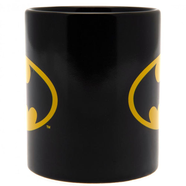 Batman Mug Logo LKT Sport Ceramic everyday coffee mug Features the Batman logo on a black background Glazed kiln fired finish with black handle Official licensed product Approx 315ml (11oz) Approx 9cm tall, 8cm in diameter In a cardboard display box Mugs