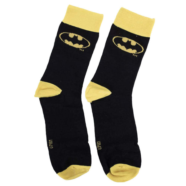 Batman Mug & Sock Set LKT Sport Classic mug and sock gift setSip and Step with Gotham's Guardian - Batman!Black mug and socks both featuring the iconic, vibrant yellow Batman logo designOfficial licensed productMug approx 315ml (11oz)Socks size 7-11 UK (4