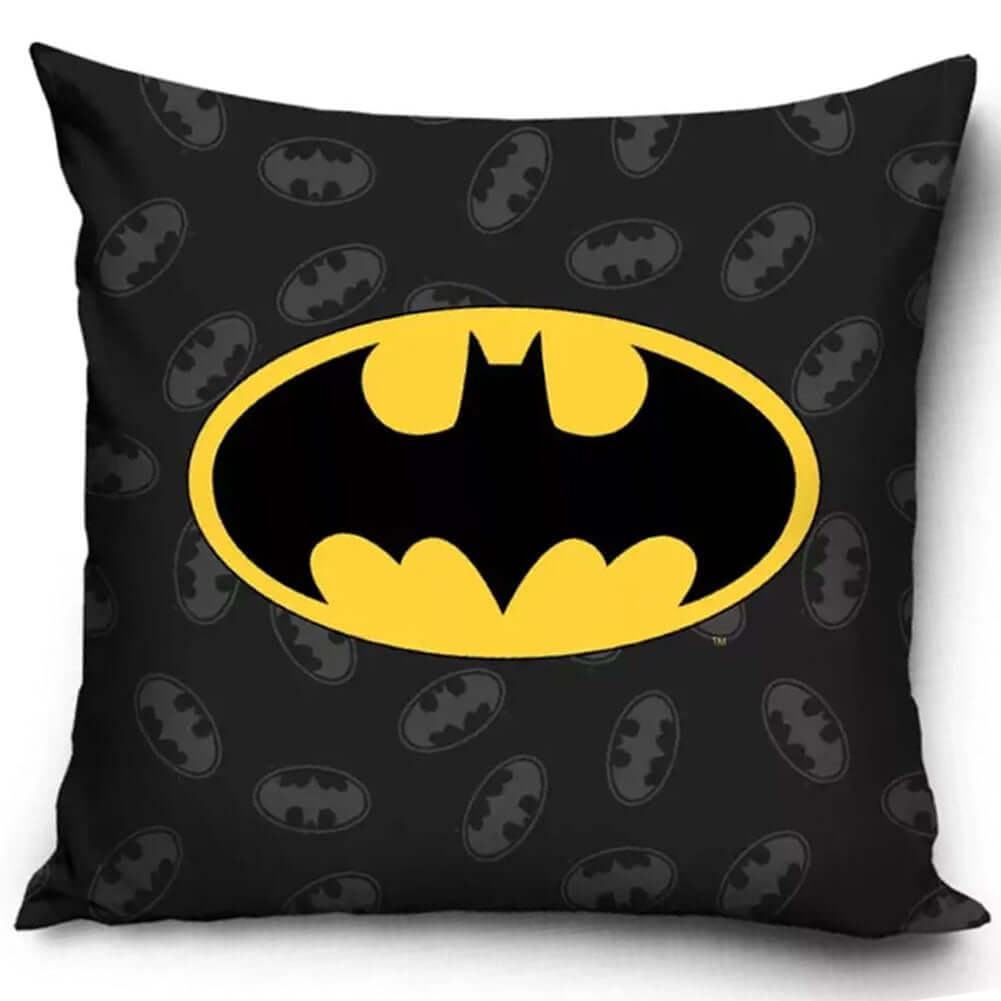 Batman Velvet Feel Cushion LKT Sport Black cushion featuring The Batman logoDesign repeated on the reverse100% Polyester, spot cleanOfficial licensed productApprox 40cm x 40cm Chair & Sofa Cushions