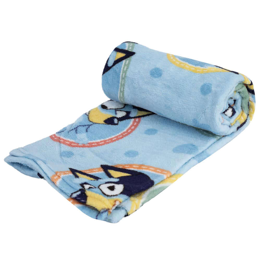 Bluey Frames Fleece Blanket LKT Sport Luxury soft feel 100% polyester fleece blanketBright and colourful design featuring a multi Bluey designOfficial licensed productApprox 150cm x 100cm Throw Blankets