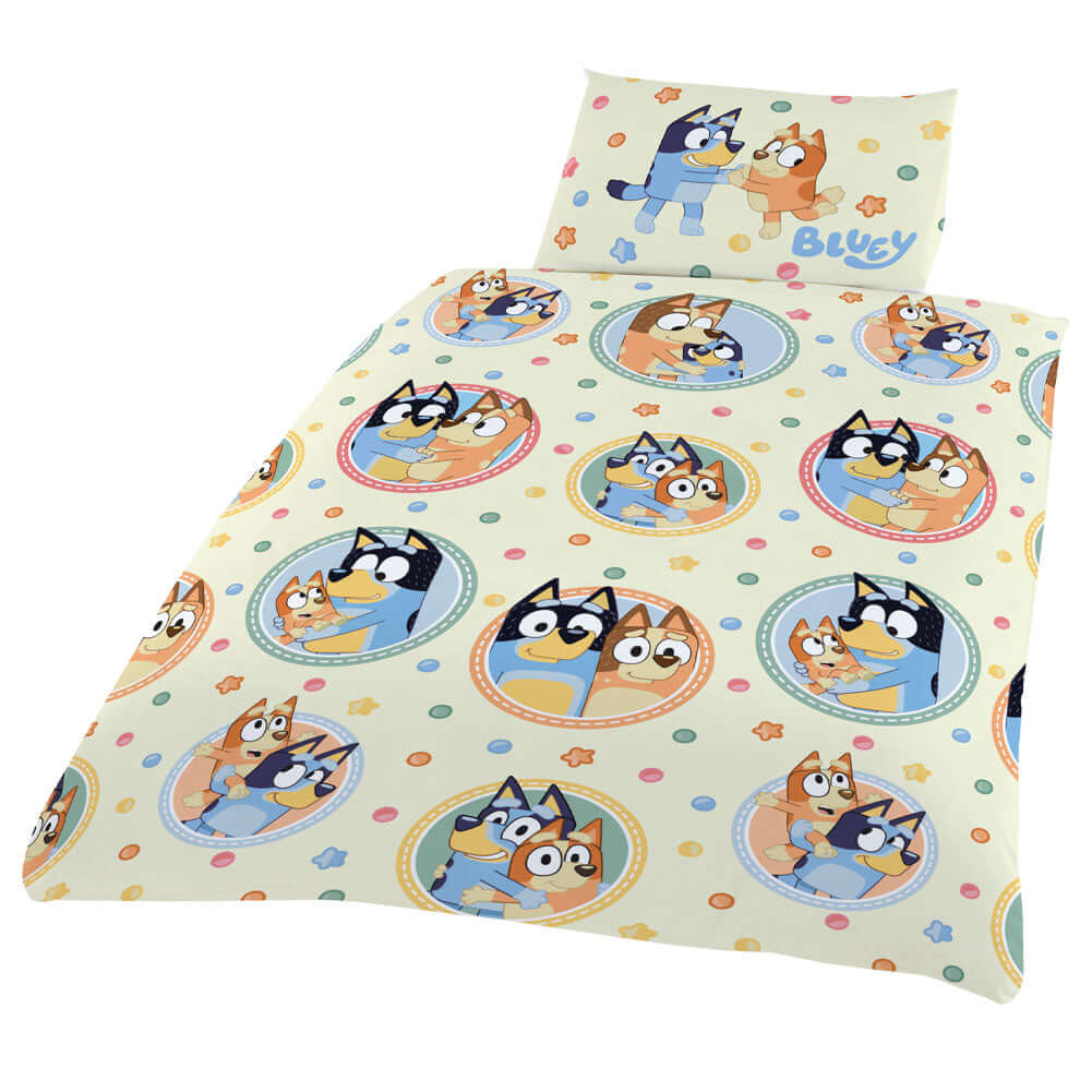 Bluey Frames Junior Duvet Set LKT Sport Bed linen set to fit junior, toddler and cot bedsVibrant quilt cover featuring Bluey and BingoReverse features a multi character designCream Pillowcase featuring Bluey and Bingo100% cotton, machine washableOfficial Main image