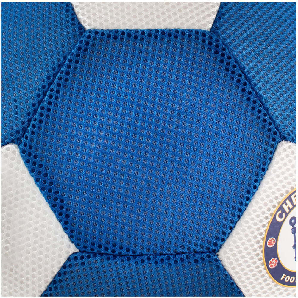 Chelsea FC 14" Mesh Ball LKT Sport Blue and white 14 inch mesh ball featuring full colour Chelsea crestsLightweight, safe and soft designThis massive mesh ball brings Chelsea spirit to your garden games for kidsOfficial licensed productApprox 14 inches in