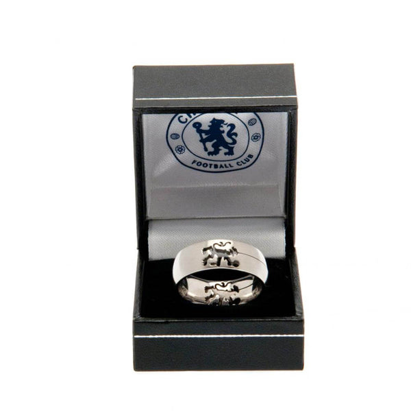 Chelsea FC Cut Out Ring Small LKT Sport Stainless steel cut out style ringBrushed satin finish featuring the Chelsea lionOfficial licensed productInternal diameter approx 19mmRing size R Rings