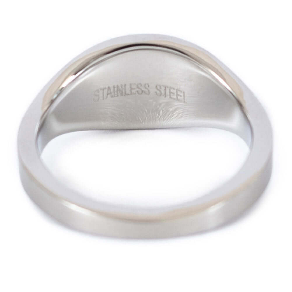 Chelsea FC Oval Ring Small LKT Sport Stainless steel oval design ring in a brushed satin finishEngraved with the Chelsea crestOfficial licensed productInternal diameter approx 19mmRing size R Rings