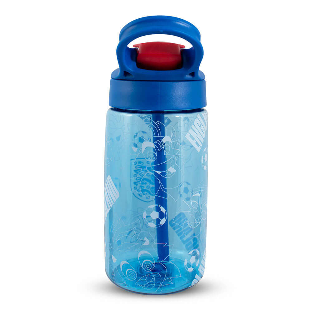 England FA Junior Water Bottle LKT Sport Vibrant blue kids water bottleWith a white England crest and fun icon designWith a screw top lid and a closable drinking spoutOfficial licensed productApprox 480ml (17oz)Approx 17cm tall, 7cm in diameter Water Bott