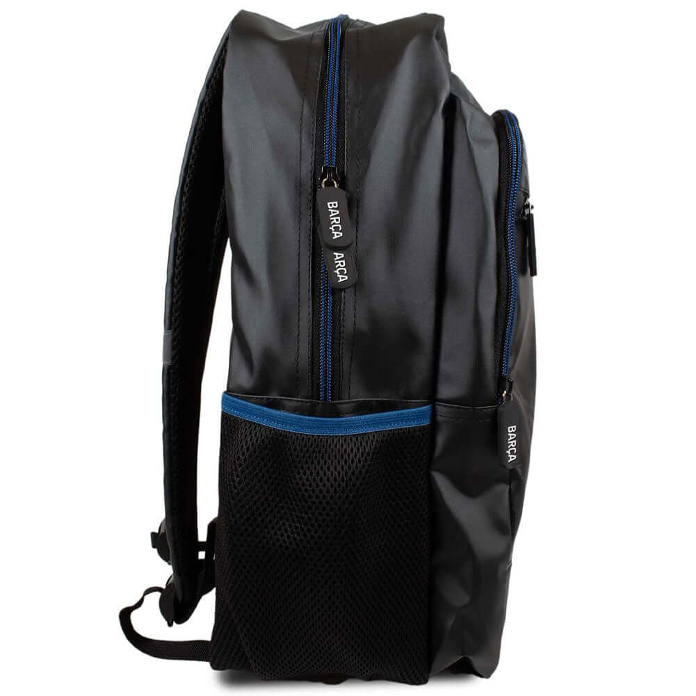 FC Barcelona Commuter Backpack LKT Sport Stylish black backpack featuring a white Barcelona crestPadded back panel for comfort with adjustable shoulder straps and double carry strapsMain compartment has a large double zipped opening for easy access2 mesh