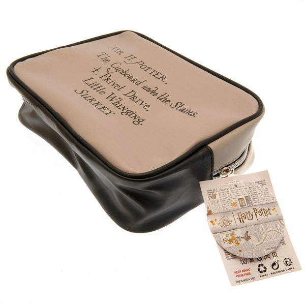 Harry Potter 2 Piece PU Wash Bag Set LKT Sport Set of two Harry Potter premium wash bagsFirst wash bag features a Hogwarts Acceptance Letter design with a clear plastic frontSecond wash bag in the design of Hedwig OwlPerfect for toiletries and cosmeticsWi