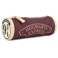 Harry Potter 9 & 3 Quarters Barrel Pencil Case LKT Sport Tubular style zipped pencil caseFeaturing the classic Hogwarts Express design, with the 9 and 3 quarters logo on both endsWith a rubber zip stamped with the Harry Potter logoFor all your stationery