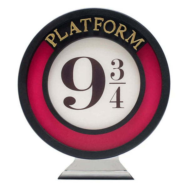 Harry Potter 9 & 3 Quarters Lamp LKT Sport Flickering flame effect Platform lampClassic Platform 9 & 3 quarters design, can be either free standing or wall mountedPowered via a USB cable or 3 x AAA batteries (batteries not included)Official licensed produ