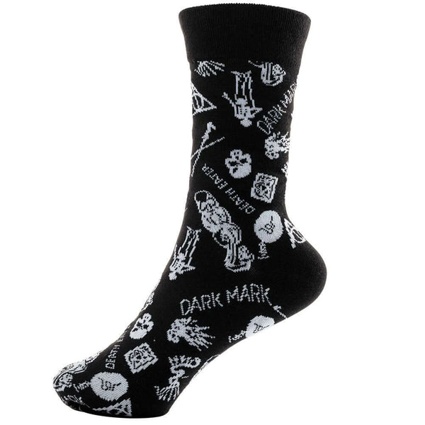 Harry Potter Dark Arts Mug & Sock Set LKT Sport Classic mug and sock gift setStart your day with the Dark ArtsBlack mug and socks featuring Dark Art symbolsOfficial licensed productMug approx 315ml (11oz)Socks size 7-11 UK (41-45) EU Mugs