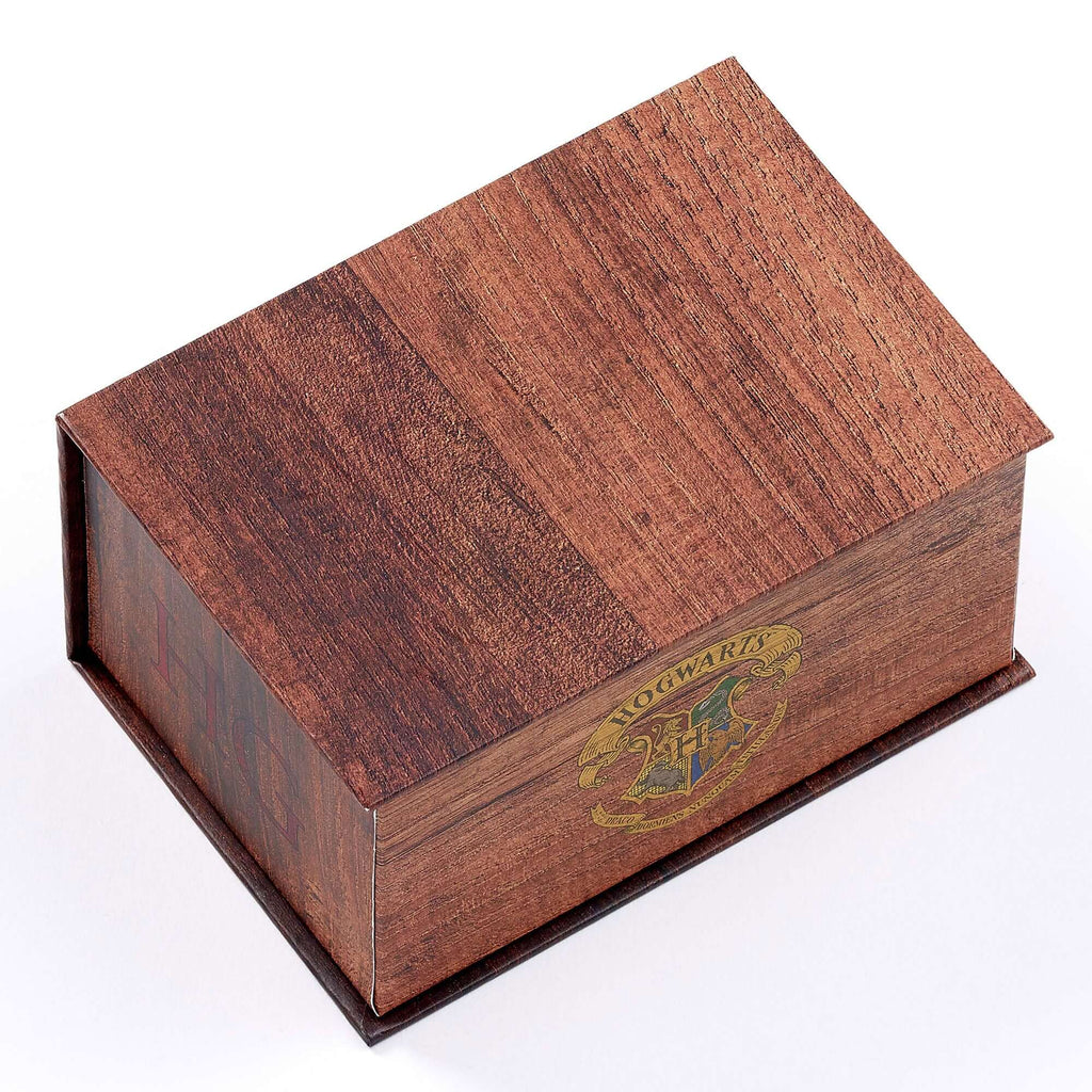 Harry Potter Time Turner Necklace & Earrings Gift Box LKT Sport This unique collectable potion gift box is inspired by the one Hermoine used to create her Polyjuice potionFeaturing compartments with a potion bottle containing Time Turner stud earrings and