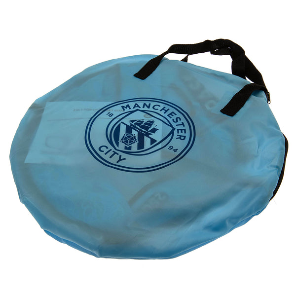 Manchester City FC Pop Up Target Goal LKT Sport Fantastic football training goal for the gardenFlip over to use as either a training target or goalComplete with a hand carry bag and ground pegsOfficial licensed productApprox 106cm x 75cm x 75cm Soccer Goa