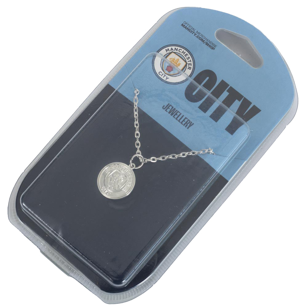 Manchester City FC Silver Plated Pendant & Chain LKT Sport Silver plated pendant and necklace Featuring a City crest pendant on a chain necklace With a lobster clasp Official licensed product Necklace approx 50cm (20 inches) Pendant approx 20mm x 18mm In