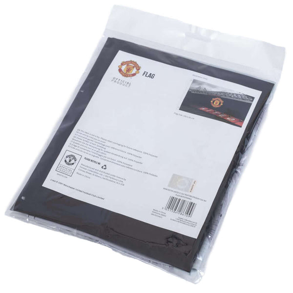 Manchester United FC Old Trafford Flag LKT Sport Large 100% polyester supporters flagFeaturing the Old Trafford Stadium with a central full colour club crestPerfect for any wall with ready to hang metal eyeletsOfficial licensed productApprox 152cm x 91cm