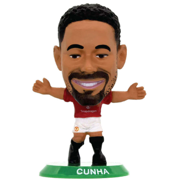 Manchester United FC SoccerStarz Cunha LKT Sport Matheus Cunha Soccerstarz collectable figureFeatures classic Man Utd home kitStands 5cm tall on a green baseOfficial licensed productApprox 5cm x 2.5cm x 2.5cm Action Figures
