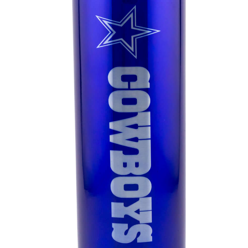 New York Giants Steel Water Bottle LKT Sport Stainless steel canteen style drinks bottleVibrant blue gloss finish bottle featuring a brushed silver New York Giants logoHolds up to 750ml of liquid, not suitable for hot drinksWith a screw top lidOfficial li