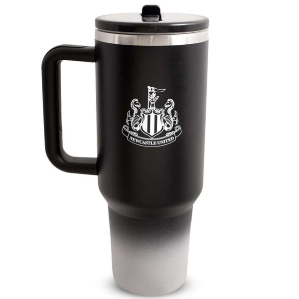 Newcastle United FC 40oz Tumbler LKT Sport Black 40oz thermal tumbler, ideal for Newcastle fans of all agesKeep your drinks hot or cold for hours with double-walled insulationIncludes a soft grip handle for extra comfortWith a sturdy drinking spout to avo